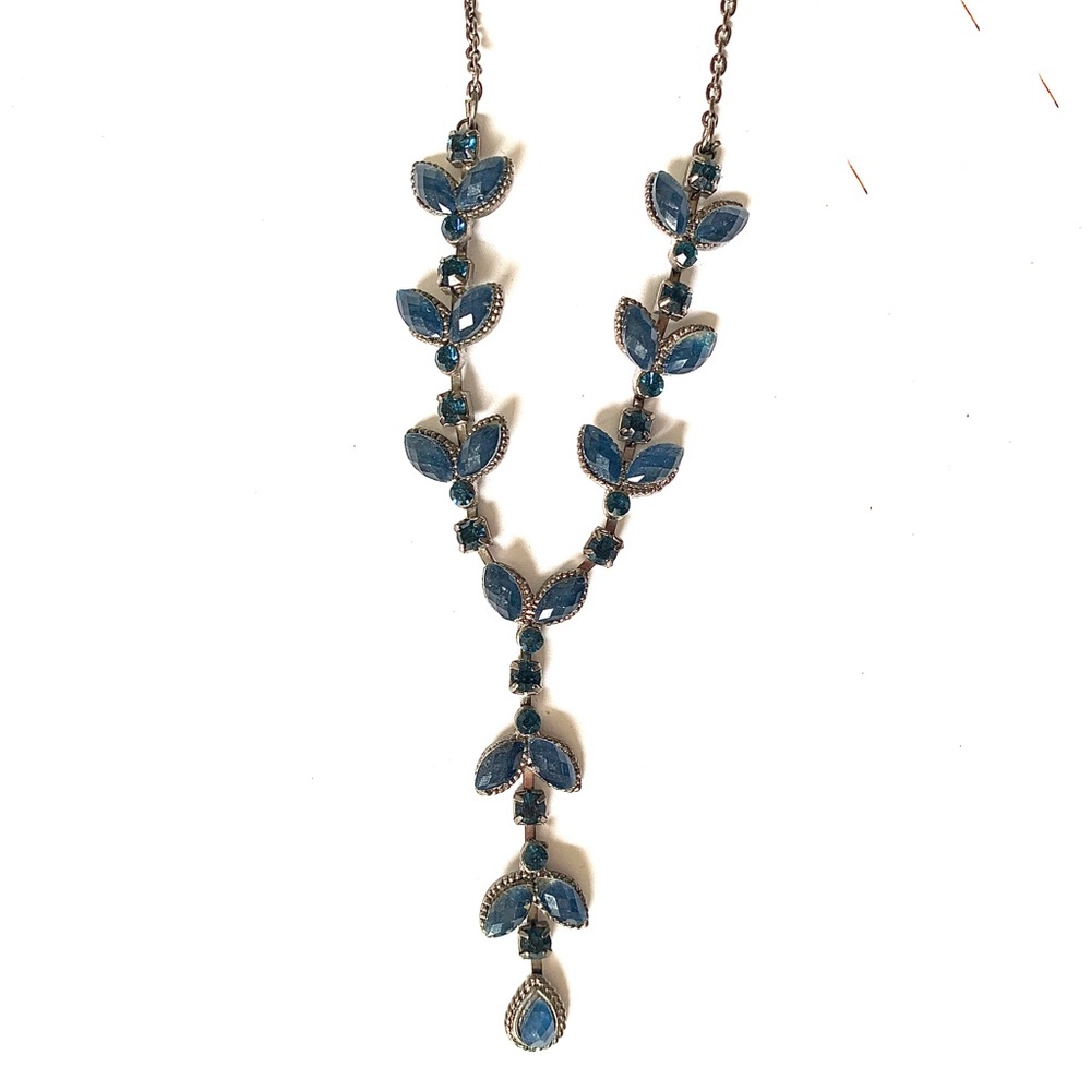 Vintage blue crystal necklace